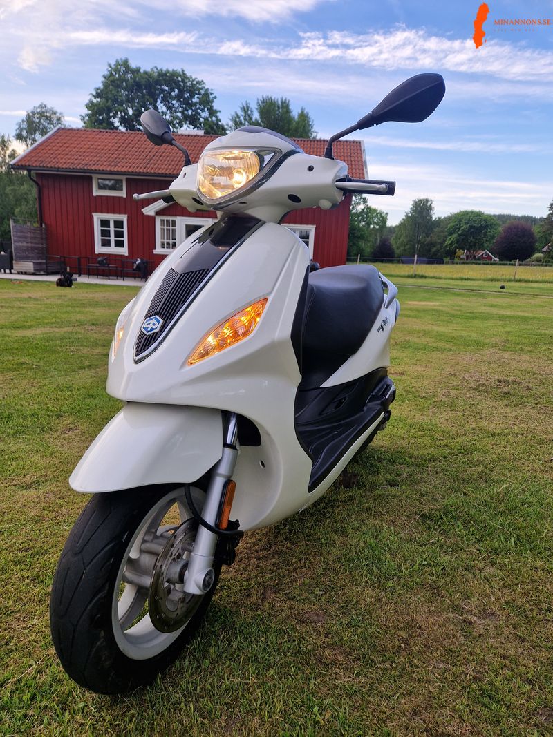 piaggio-fly