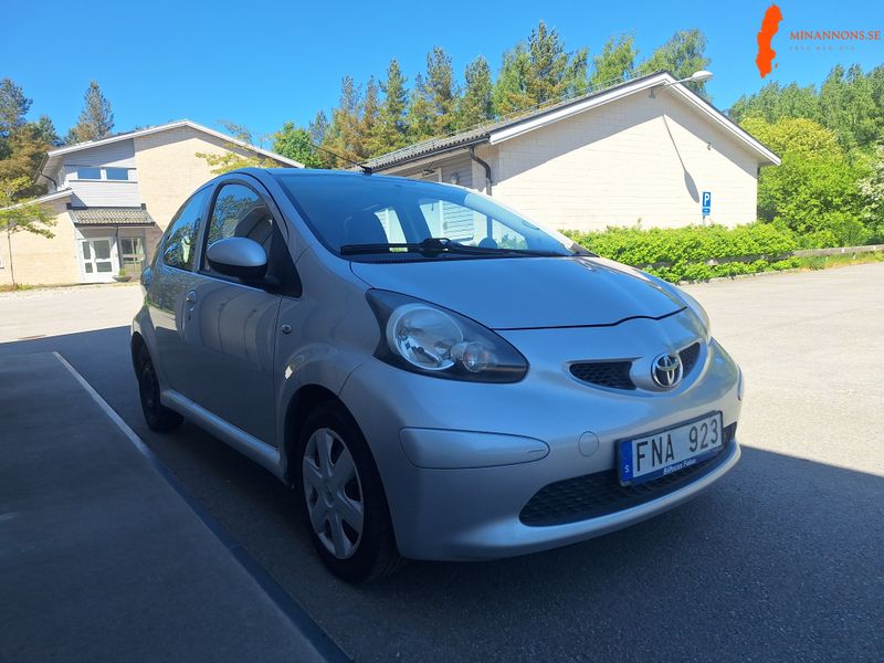 toyota-toyota-aygo-10-12v