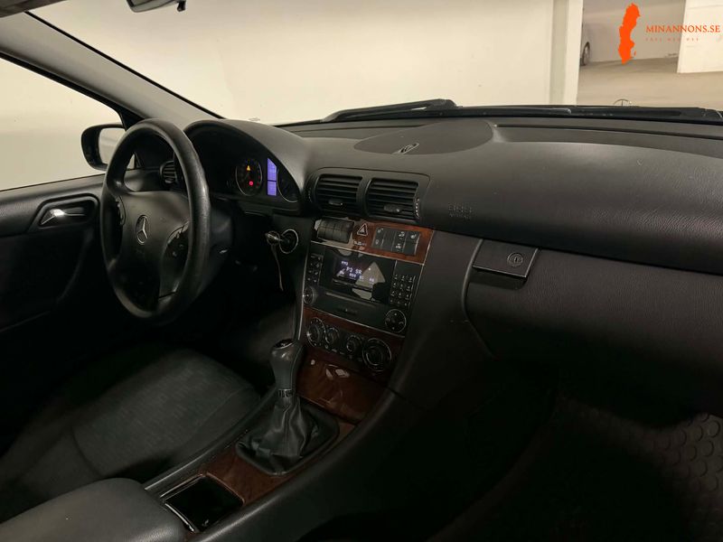 mercedes-benz-c-180-t-kompressor-manuell-143hk-2007-6-vaxlar-lagamil