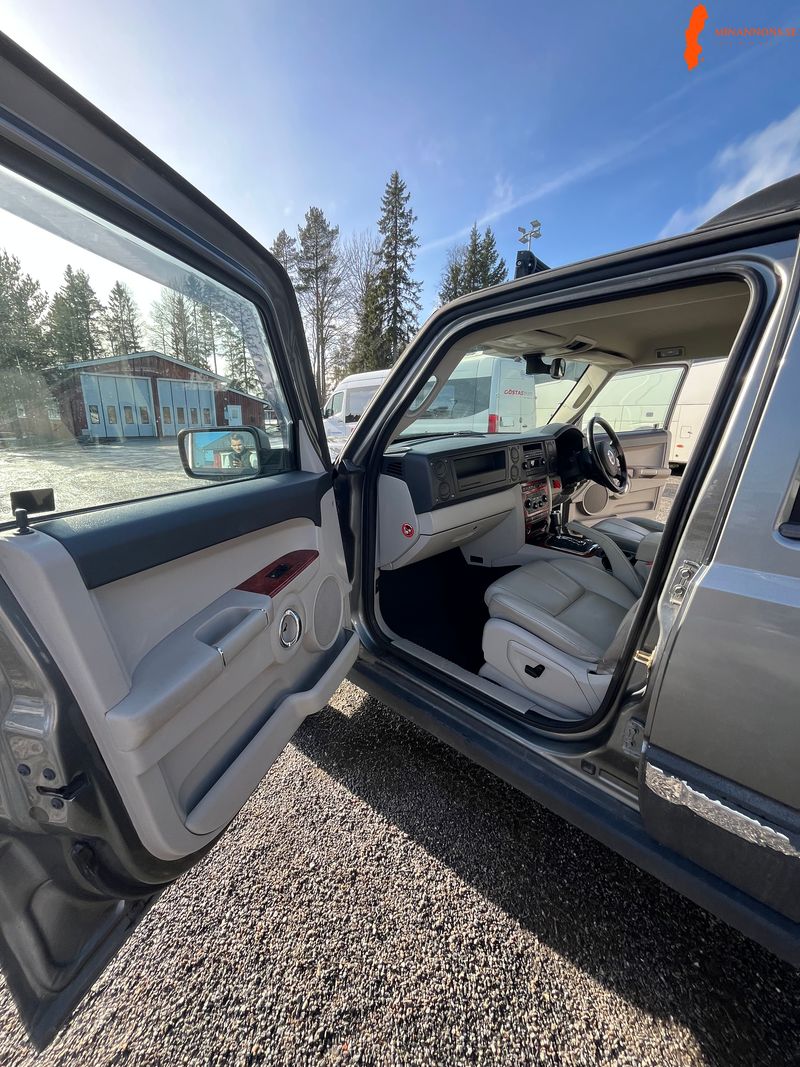 jeep-commander-30l-crd-epa-a-traktor