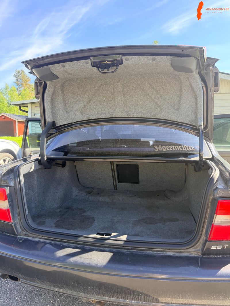 volvo-volvo-l-s70-24t-20v-fwd