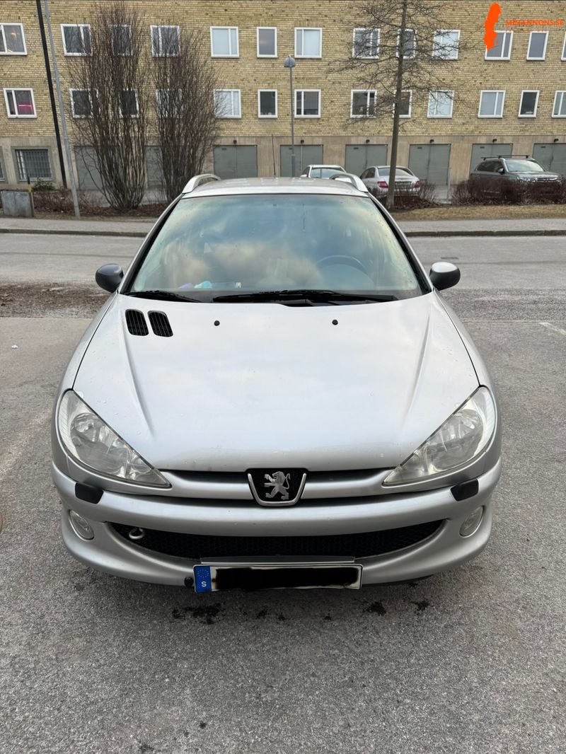 peugeot-206-sw-16-bes-och-skatt