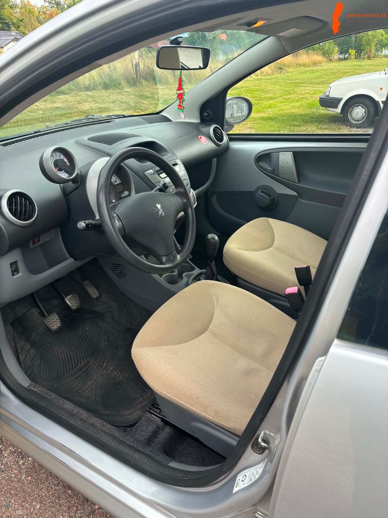 peugeot-peugeot-107-10-5d-10-12v