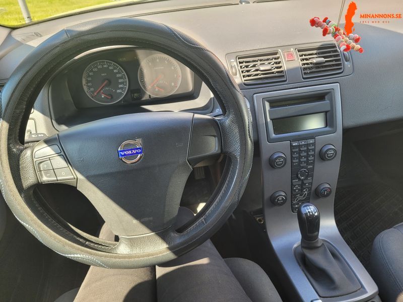volvo-volvo-m-v50-18-16v-fwd