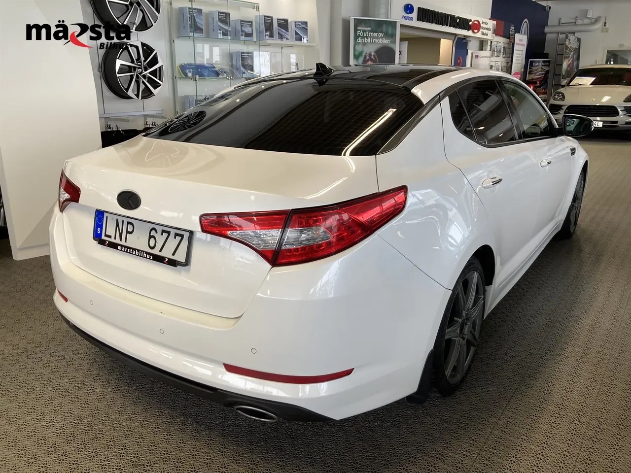 kia-optima-17-crdi