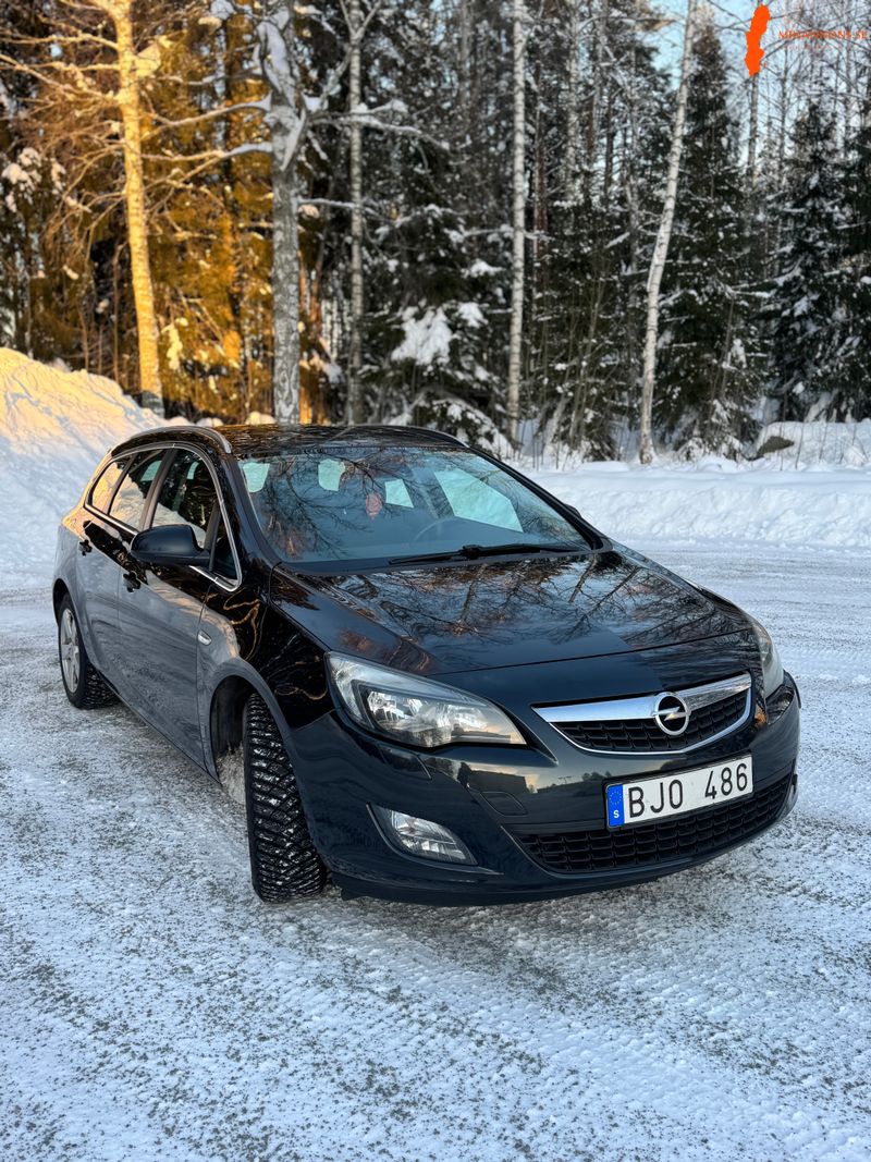 opel-astra-sports-tourer-17cdti