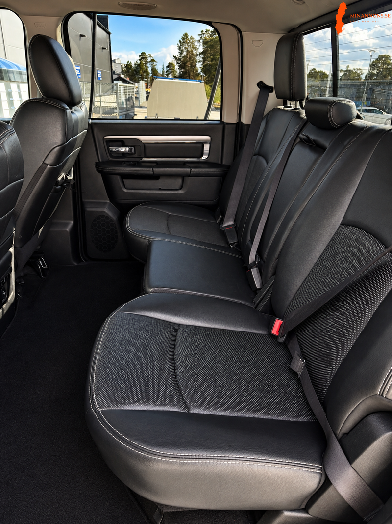 dodge-ram-1500-hemi-sport