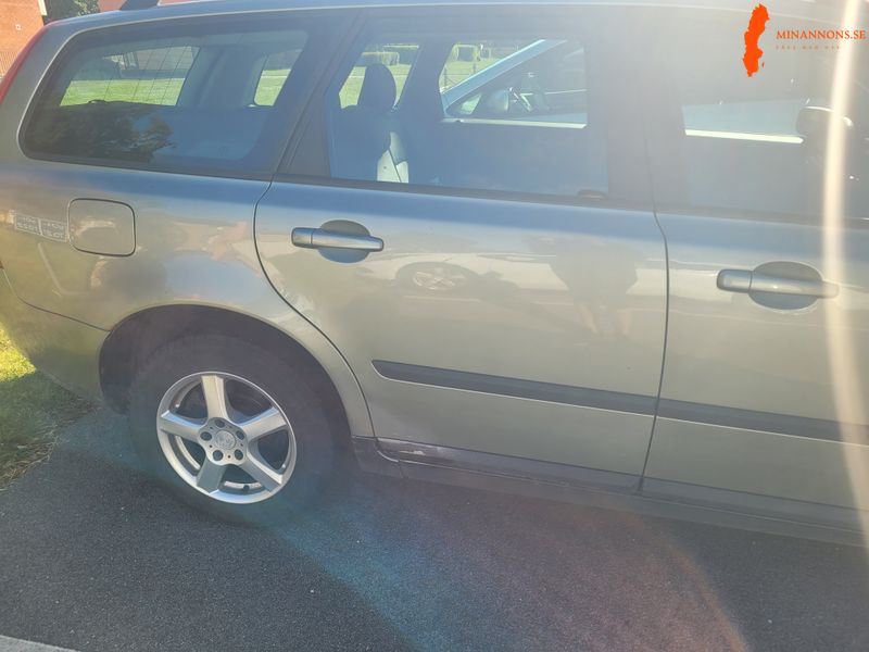 volvo-volvo-m-v50-18-16v-fwd