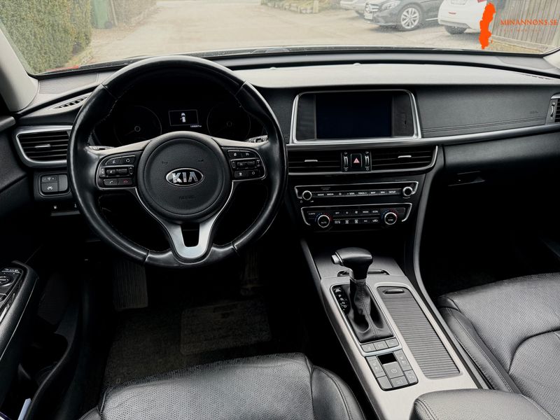 kia-optima-plug-in-hybrid-sport-wagon-automat