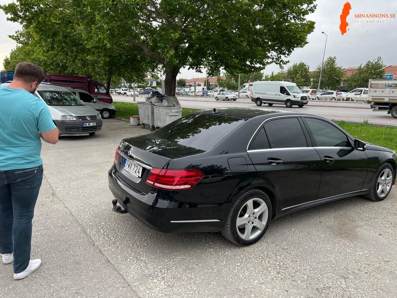 mercedes-benz-e-220-bluetec-4matic-220-bluetec-4matic