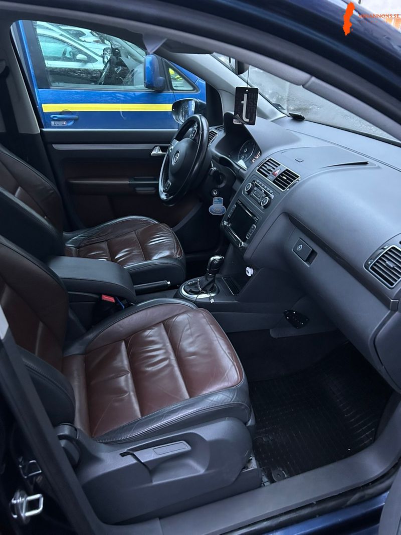 volkswagen-touran-14-tsi-ecofuel-150hk-2011