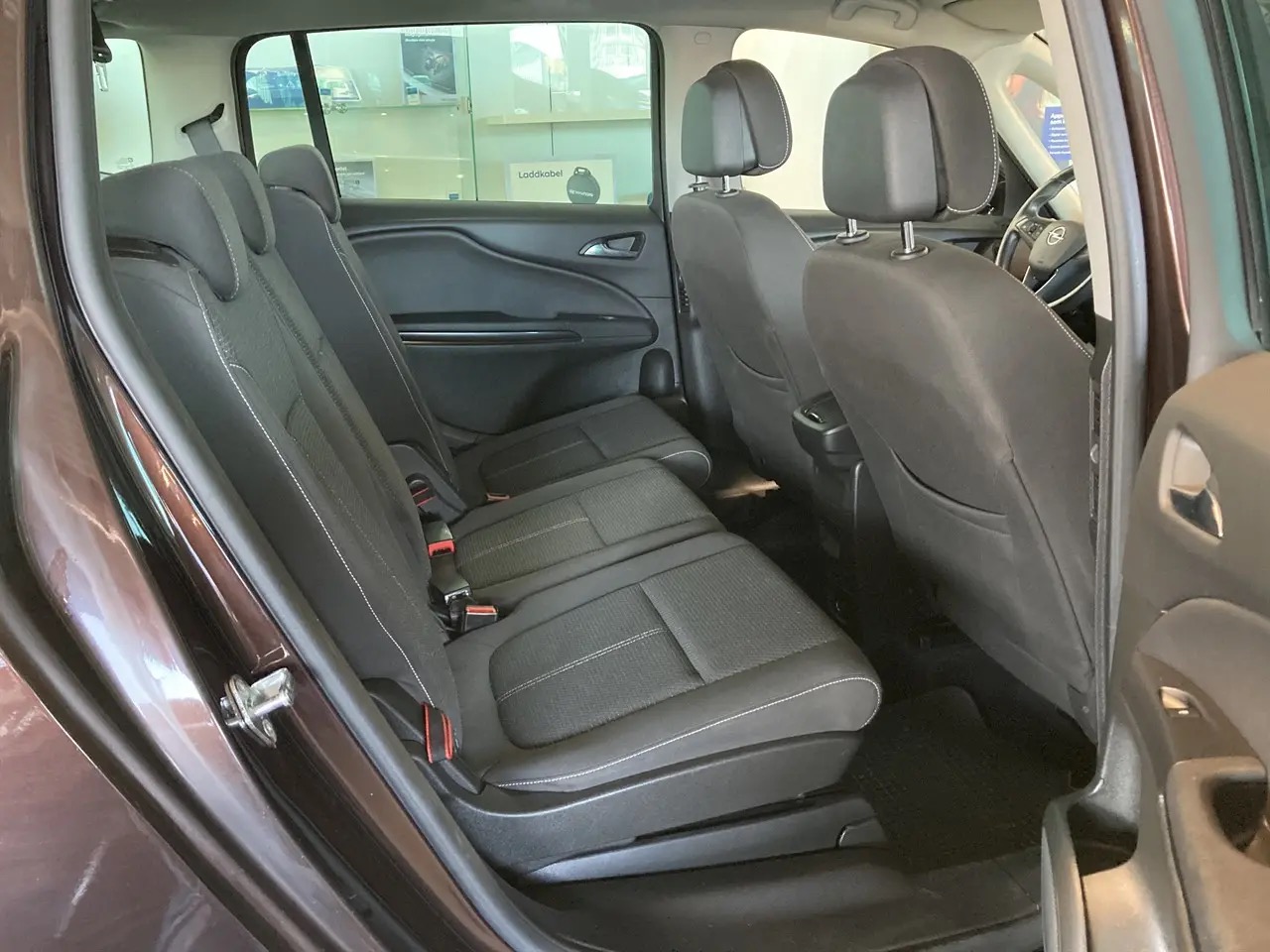 opel-zafira-tourer-20-cdti