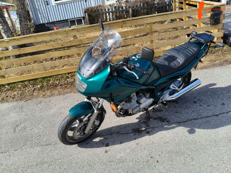 yamaha-diversion-xj900s-1997