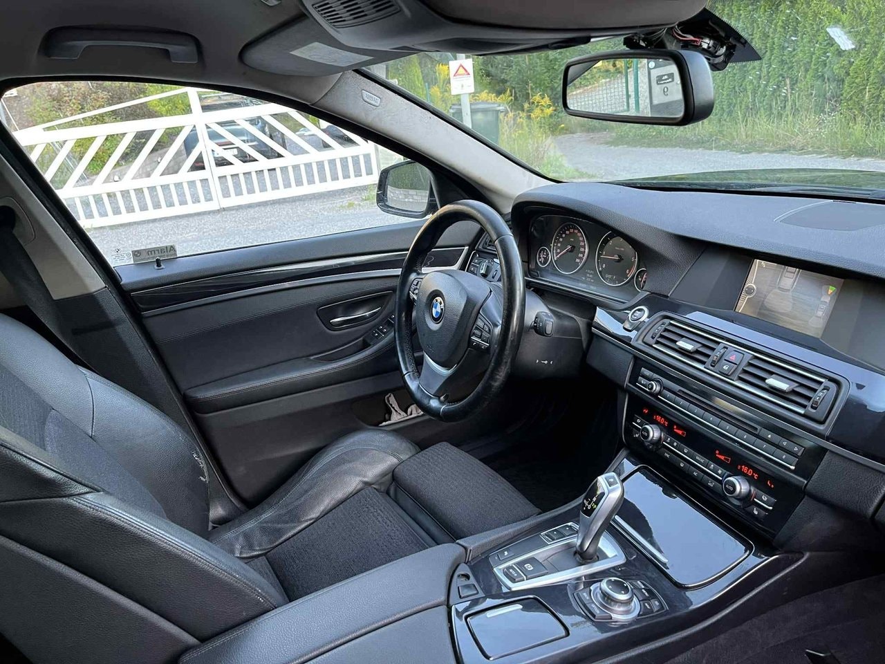 bmw-520d-touring-steptronic