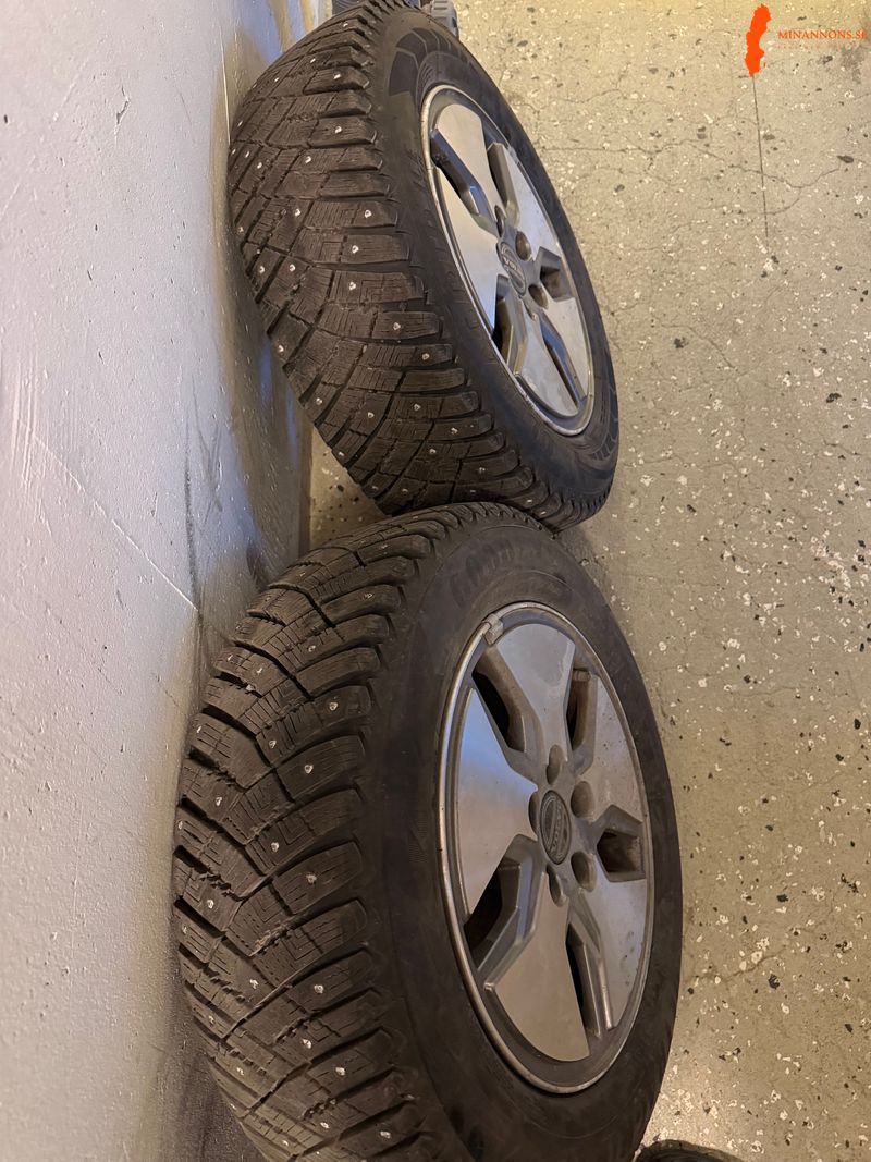 volvo-falgar-med-nya-vinterdack