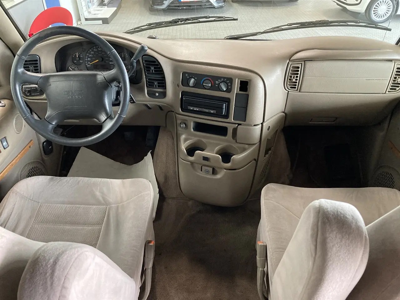 gmc-safari-conversion-van-43-v6-hydra-matic