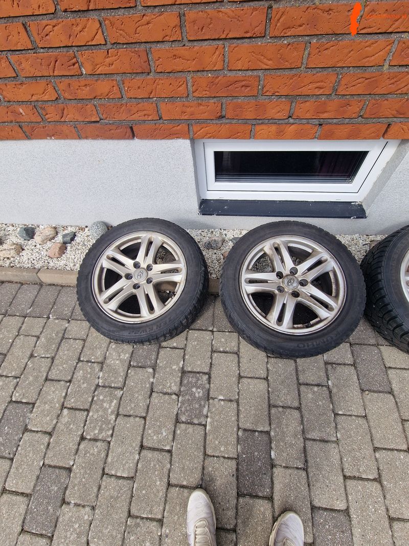 vinterhjul-med-falgar-hyundai-17-4-st