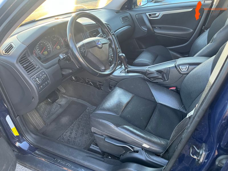 volvo-s60-d5-185hk-automatdragkrok2006