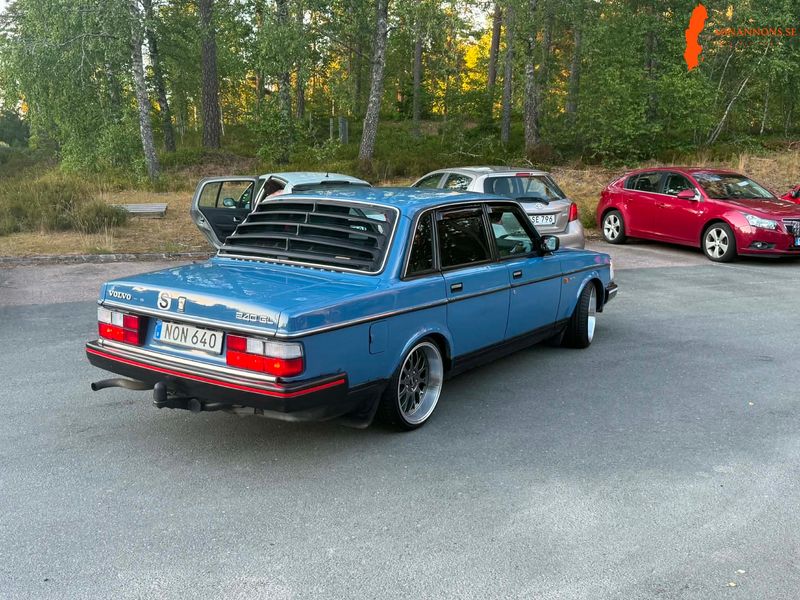 Volvo VOLVO 244-881 GL