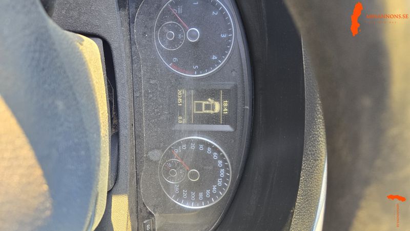 volkswagen-transporter-sald