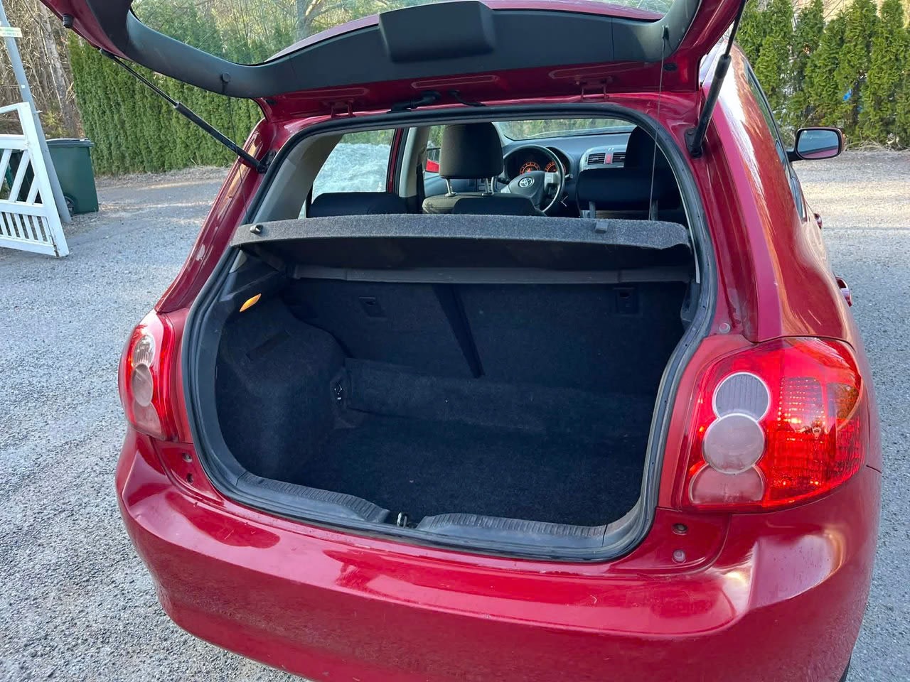 toyota-auris-5-dorrar-16-dual-vvt-i