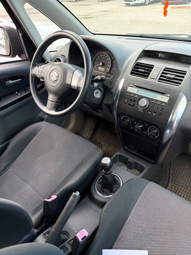 suzuki-suzuki-sx4-4wd-mt-16-16v-4x4