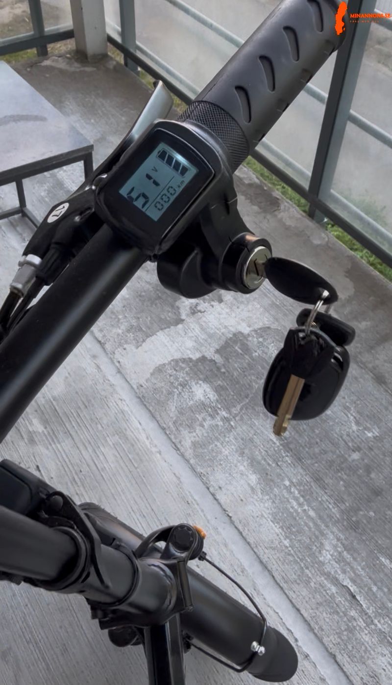 elcykel-350w-hopfallbar-latt-och-smidigt