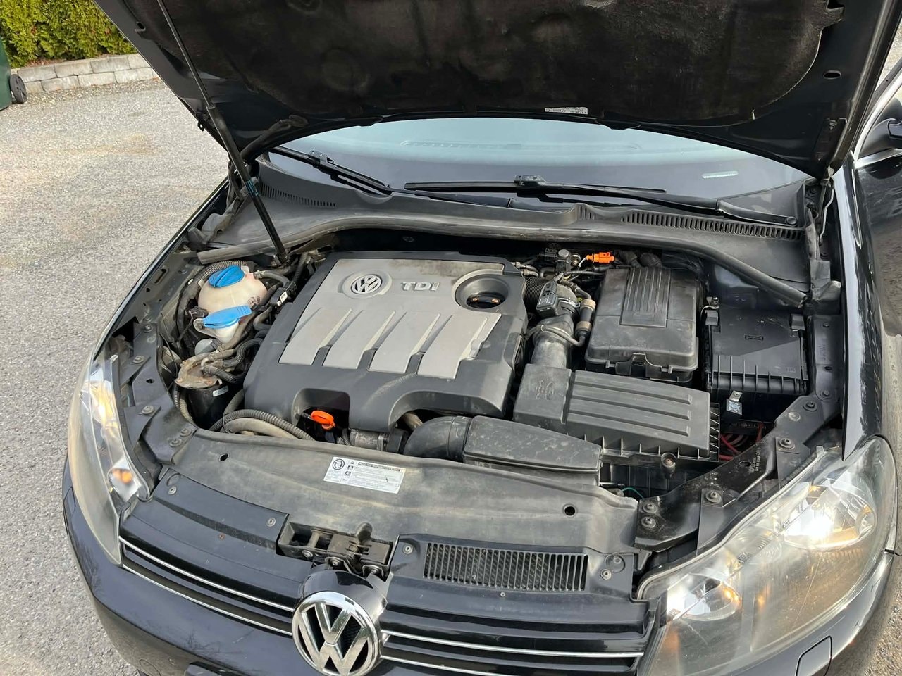 volkswagen-golf-variant-16-tdi-dpf-bmt-manuell-105hk-2012