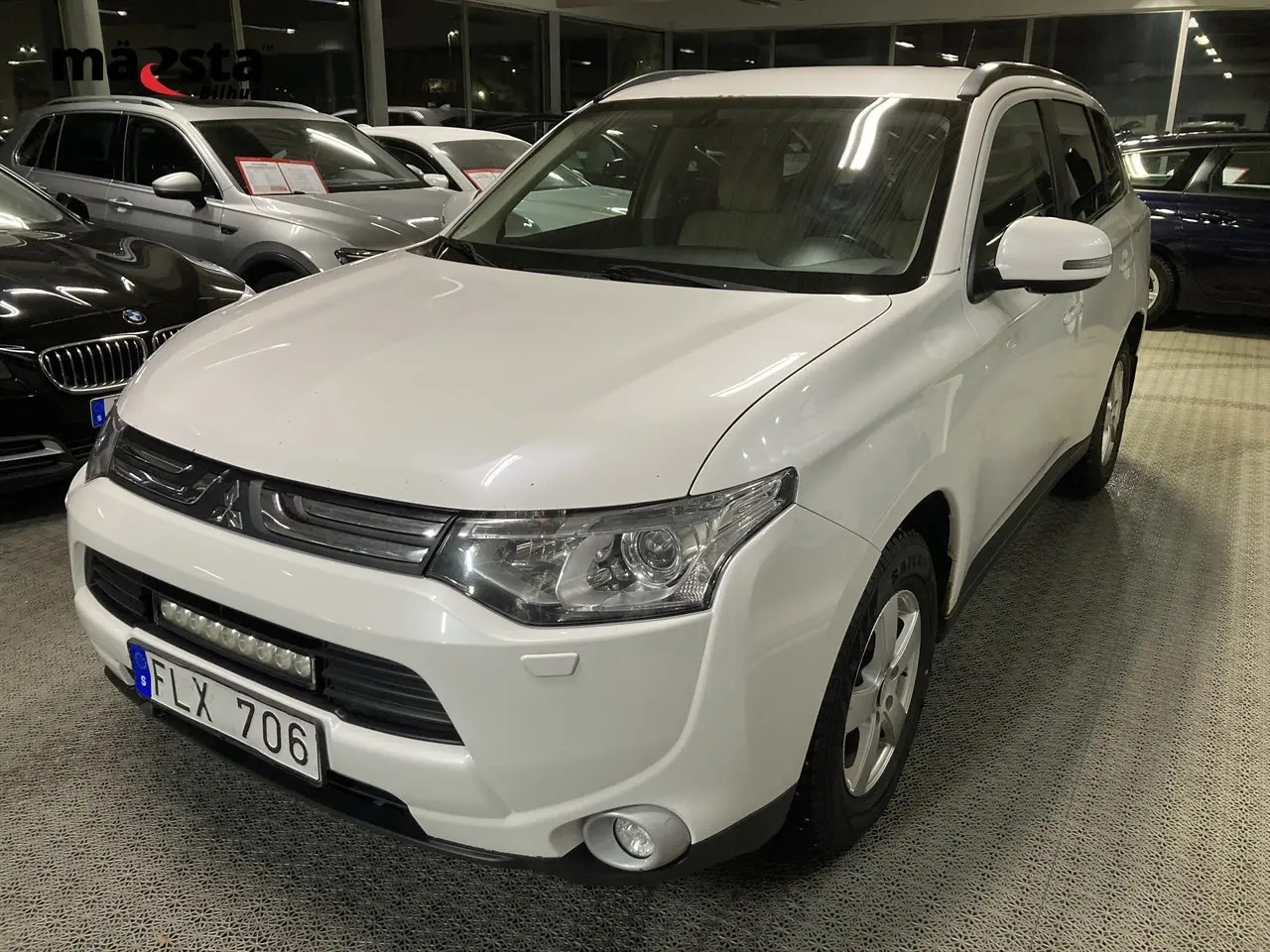 mitsubishi-outlander-22-di-d-4wd
