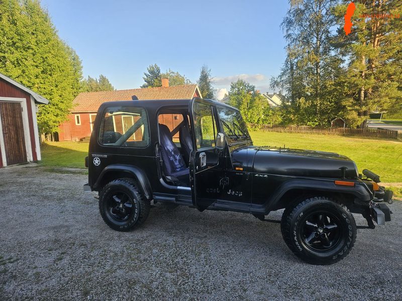 jeep-wrangler-25-4wd-manuell-103hk-1989