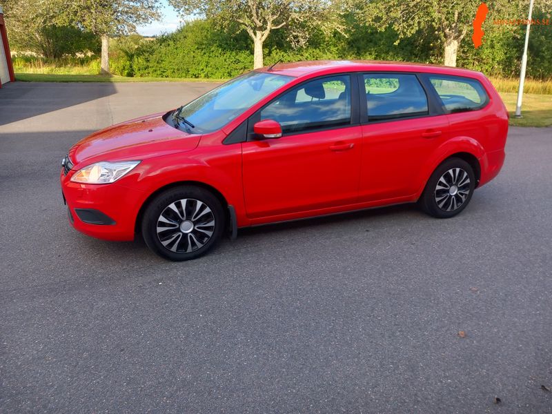 ford-ford-focus-18-ffv