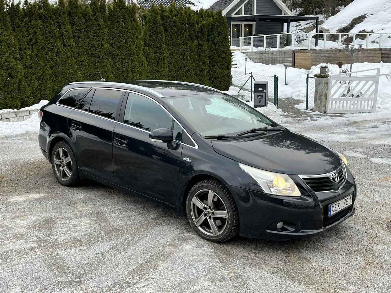 toyota-avensis-kombi-22-d-4d