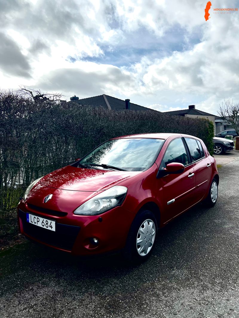 renault-clio-12-2011-ny-besiktad