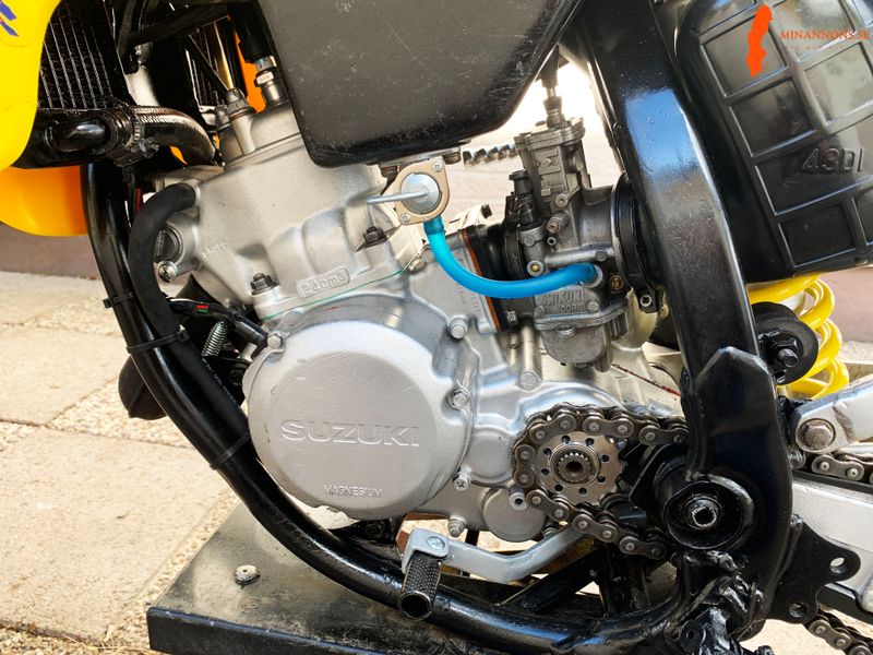 suzuki-rm-125