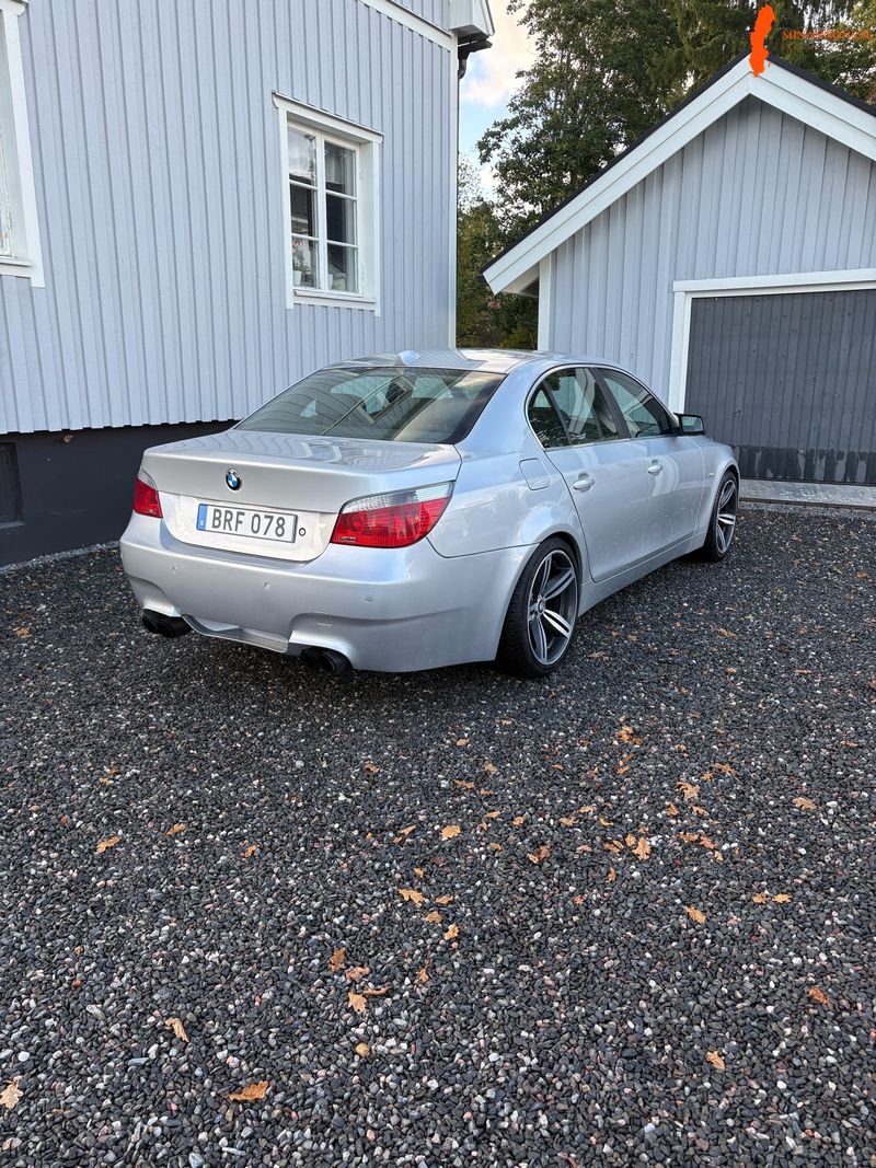 bmw-bmw-550i-550i-rwd