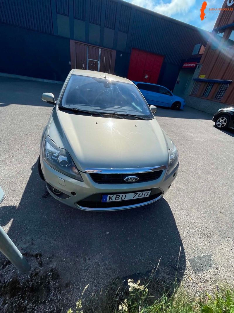 ford-ford-focus-18-ffv
