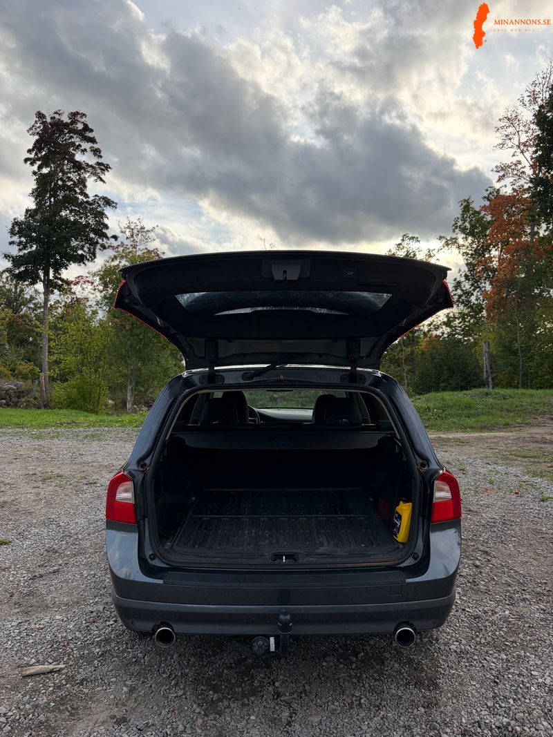 volvo-v70-ii-25-ft-fwd-summum