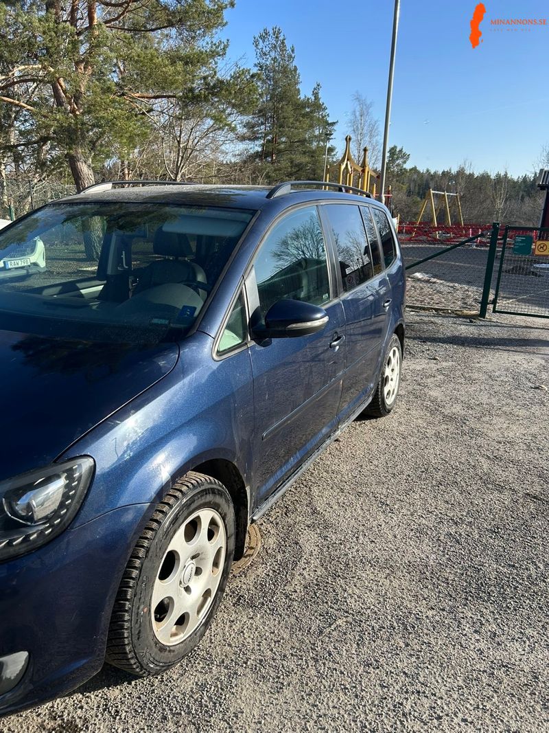 volkswagen-touran-14-tsi-ecofuel-150hk-2011