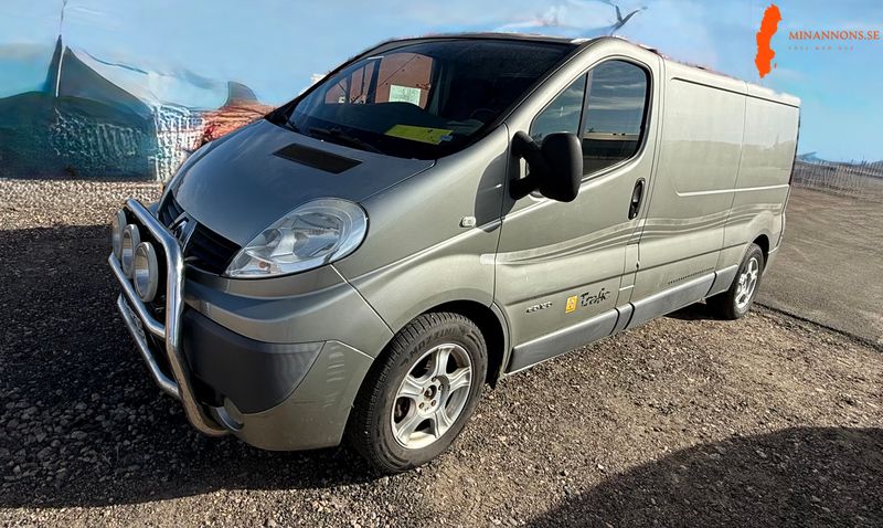 renault-trafic-skapbil-29t-25-dci-quickshift-146hk