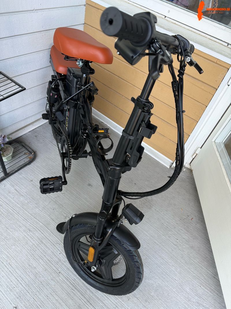 elcykel-350w-hopfallbar-latt-och-smidigt