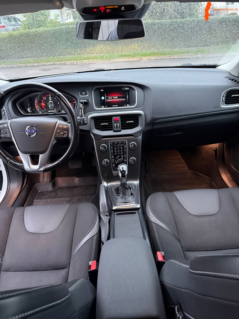 volvo-v40-d2-16-fwd