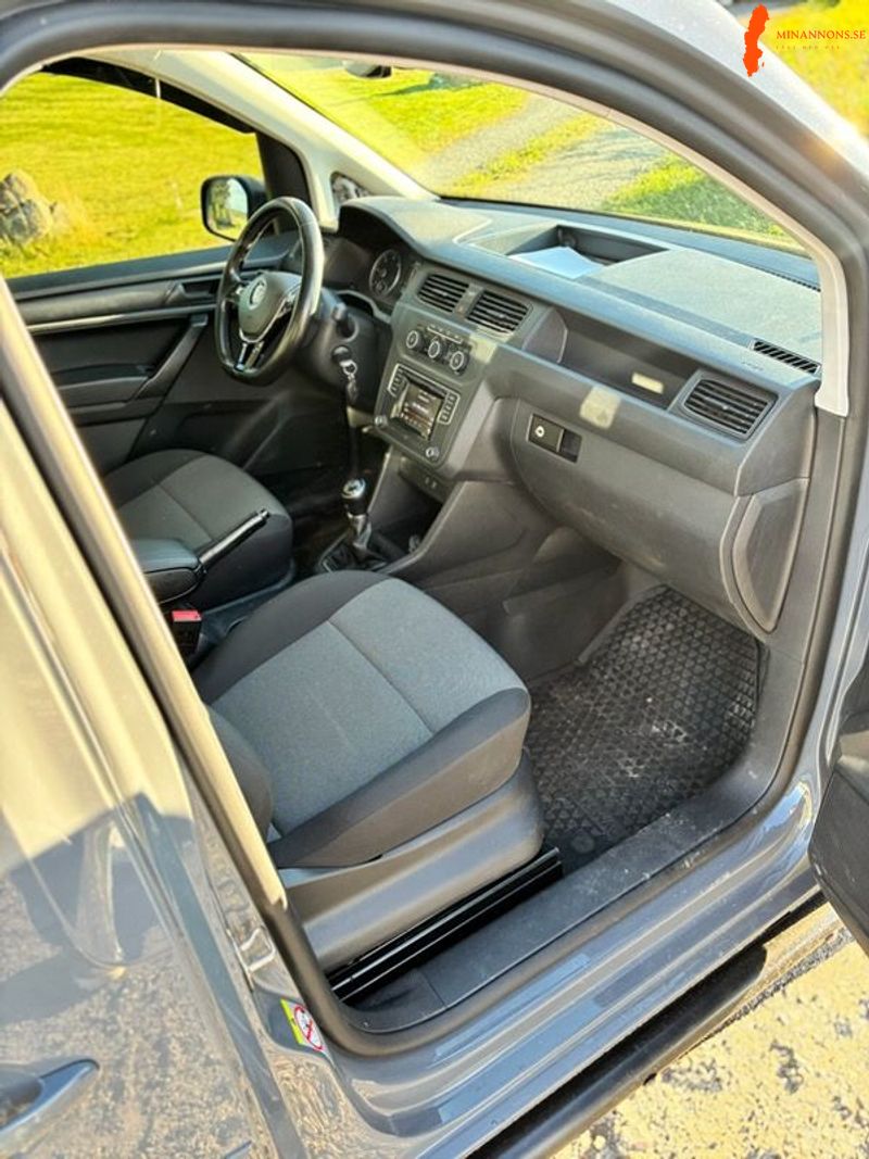 volkswagen-caddy-20-tdi-scr-bmt-fwd