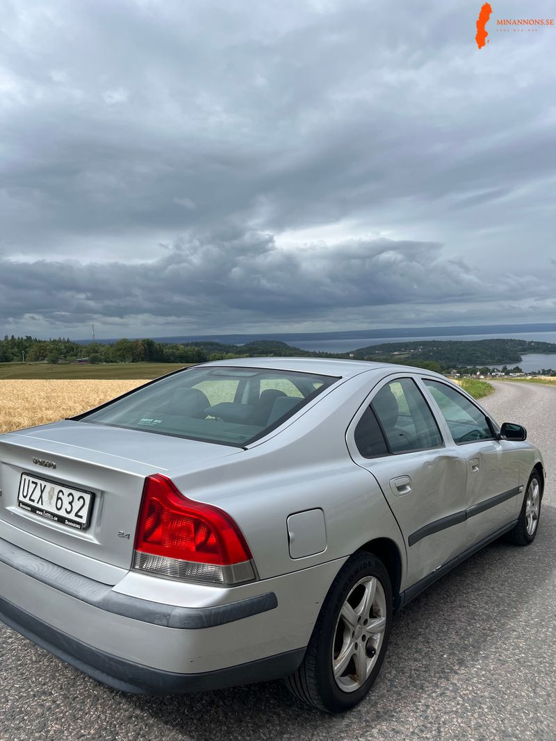 volvo-volvo-r-s60-24-20v-fwd