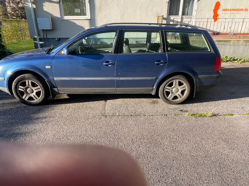 volkswagen-vw-passat-var-turbo-18t-20v-fwd