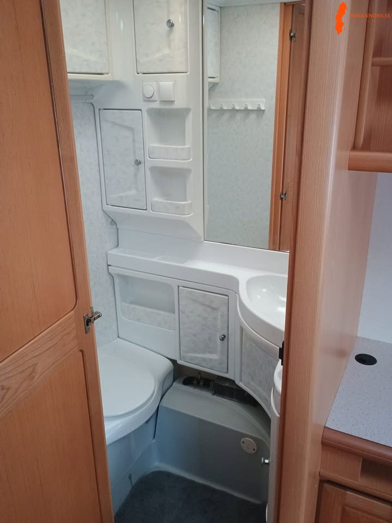 hobby-ukf-560-flera-fortalt