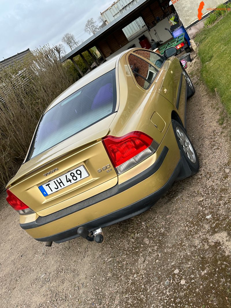volvo-s60-2002