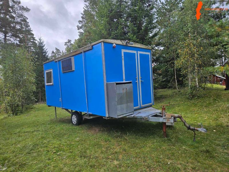 lyckselevagn-pvt4-manskapsvagn-personalvagn