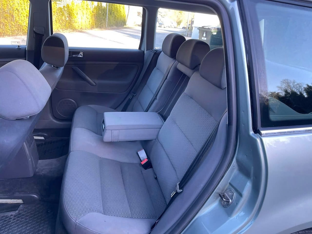 volkswagen-passat-variant-18-t