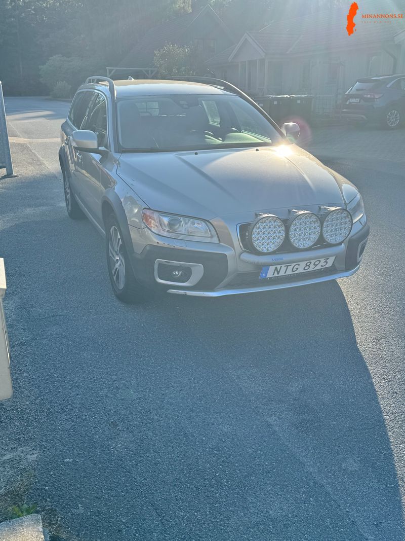 volvo-xc70-ii-d5-24-aut-awd
