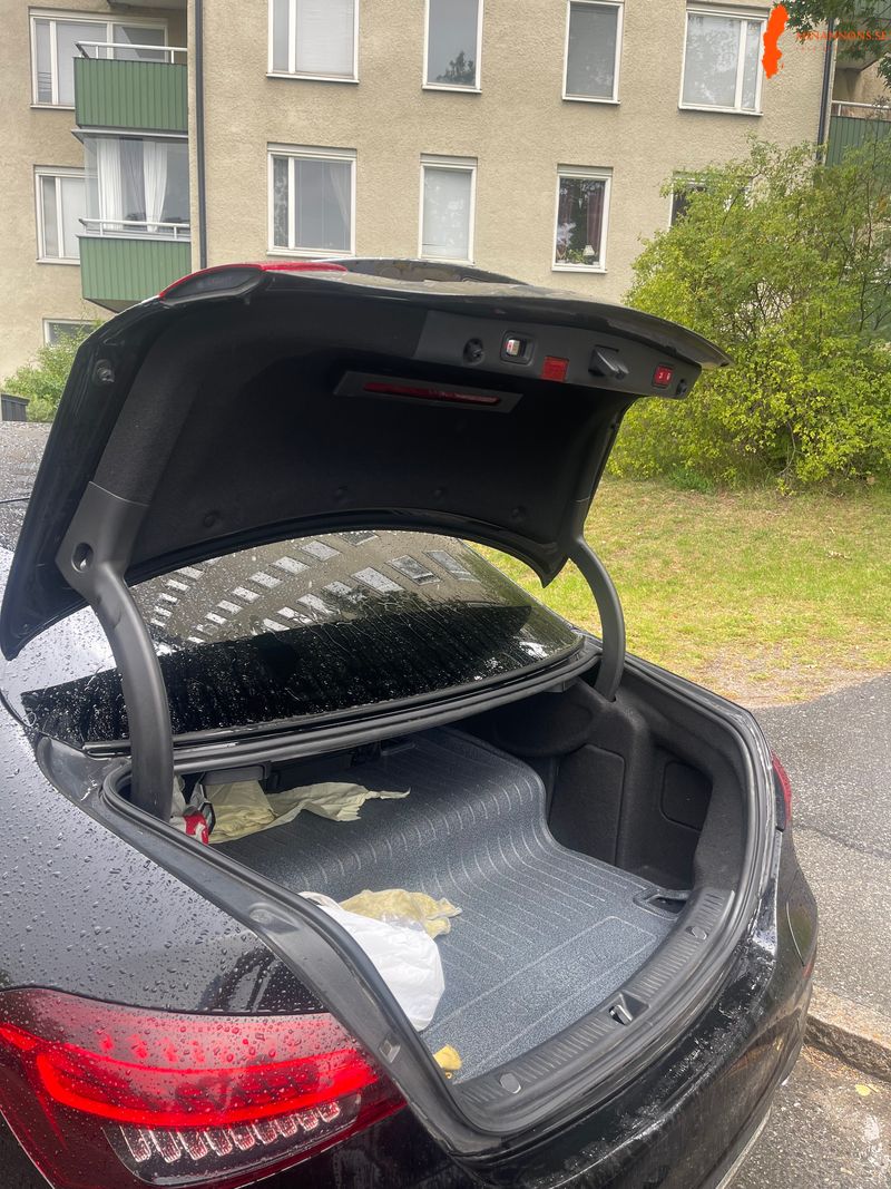 mercedes-benz-e-300-de-4matic